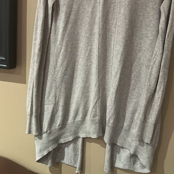 Gray Open Front Cardigan - Picture 4 of 6